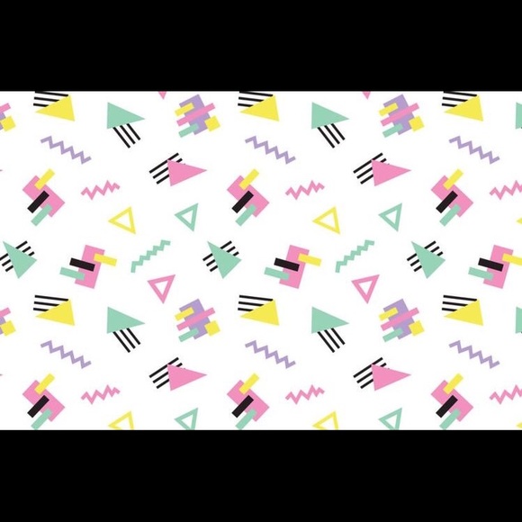 Profile Picture of Pixie Curthoys (@pixie_curthoys) on Poshmark