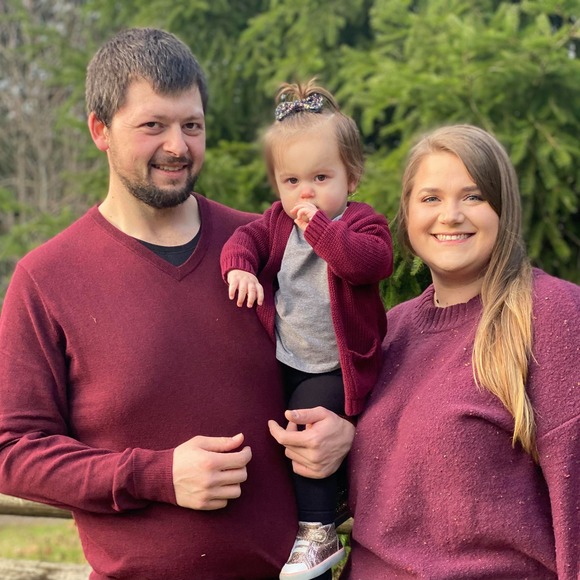 Profile Picture of Tia Orecchio (@tiaorecchio) on Poshmark