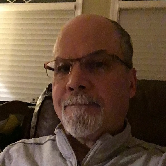 Profile Picture of James Dallas (@jimdallas1) on Poshmark