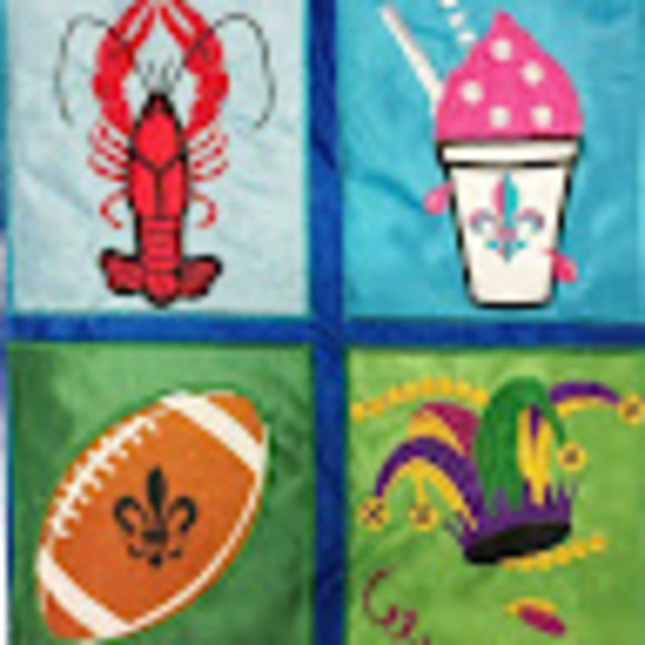 Profile Picture of K Castillo (@kchaccastillo) on Poshmark