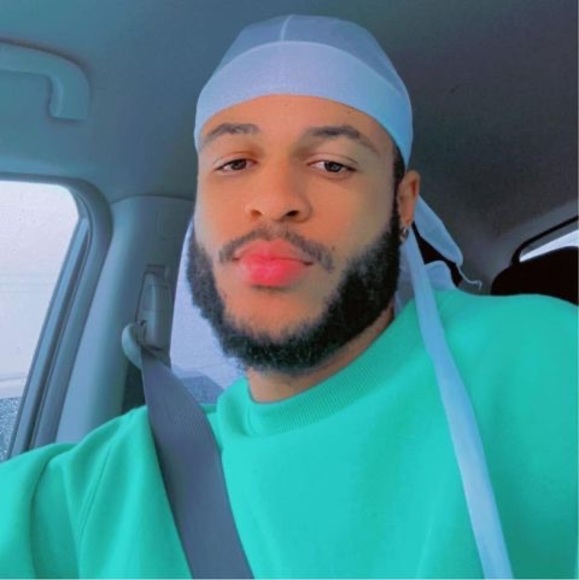 Profile Picture of Jeph Léger (@jephleon) on Poshmark