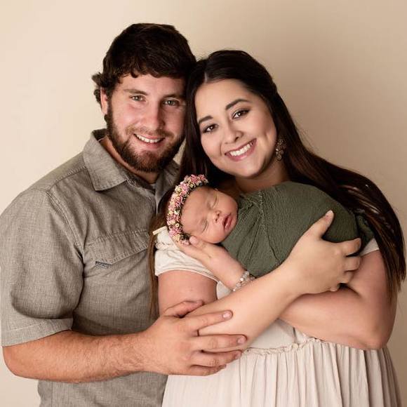 Profile Picture of Chelsi Martin (@chelsimartin) on Poshmark