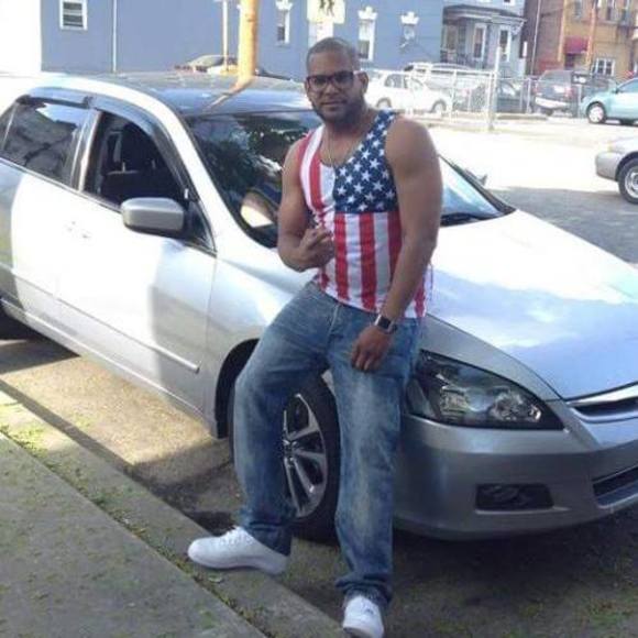 Profile Picture of Manny Rodriguez (@mannywolf69) on Poshmark