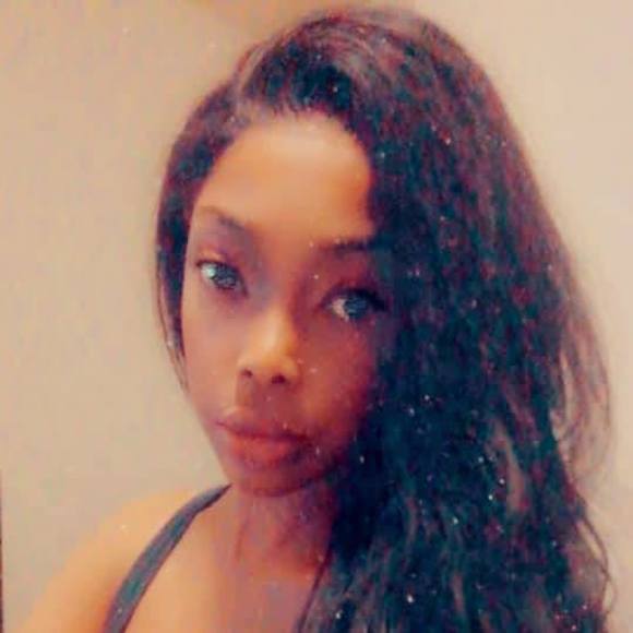 Profile Picture of Kimberly Murphy (@ahshaalways79) on Poshmark