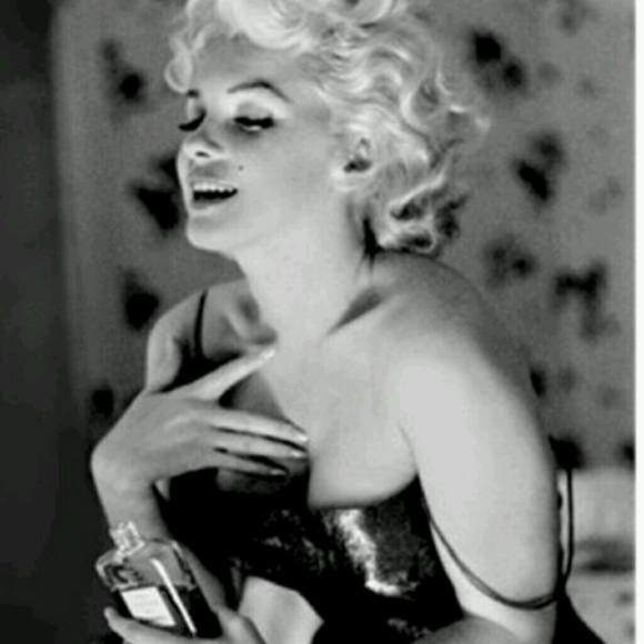 Profile Picture of Marie Stanis (@finditorace) on Poshmark