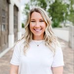 Profile Picture of Whitney Hansen | Money Coach (@whitney_hansen_co) on Instagram