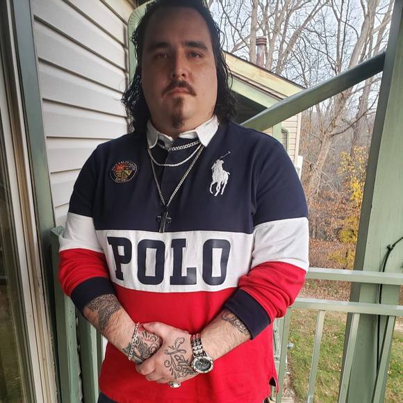 Profile Picture of Maximiliano Hernandez (@mhernan9) on Poshmark