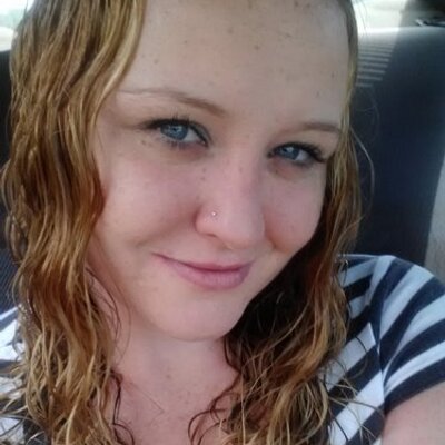 Profile Picture of Caroline Cale (@peachezbby413) on Twitter