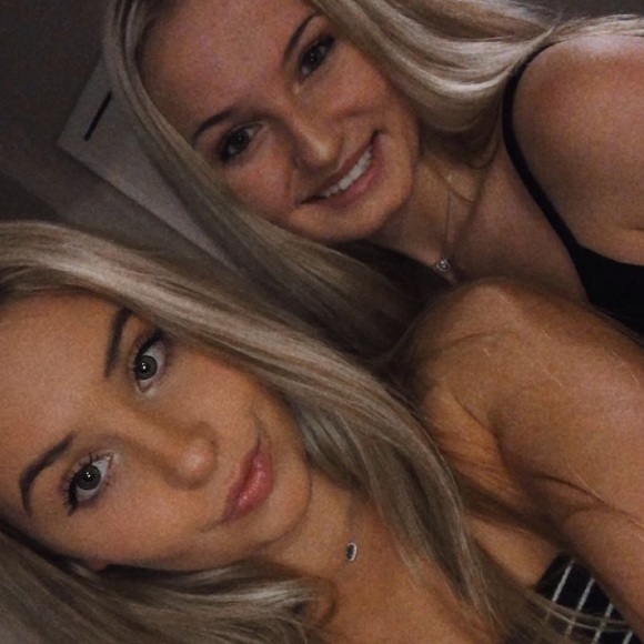 Profile Picture of Macy Grant (@macygrant816) on Poshmark