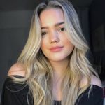 Profile Picture of Julia Timbó (@juliatimbo) on Instagram