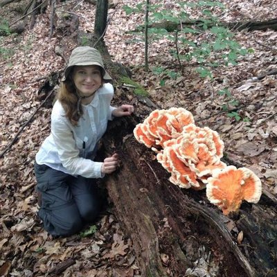 Profile Picture of Tanya Cheeke (@tanya_cheeke) on Twitter