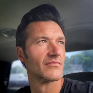 Profile Picture of John Schroeder (@john42n8) on Facebook
