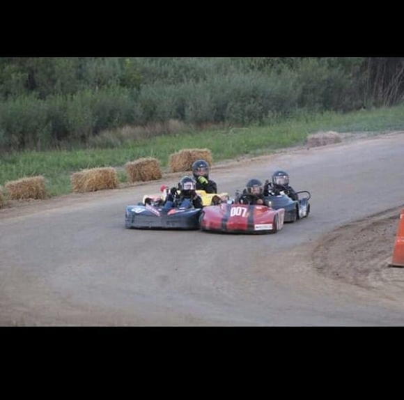 Skyler Snyder - Poshmark Profile Picture of Skyler Snyder (@skylersnyder) on Poshmark