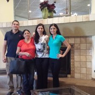 Profile Picture of Edna Camacho (@ednacamacho57) on Twitter