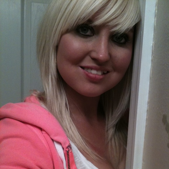 Profile Picture of Jessica Fraim (@jessicafraim) on Poshmark