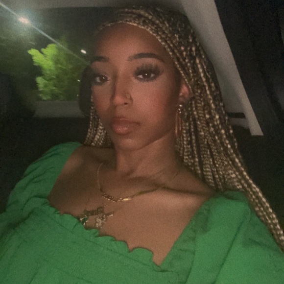 Profile Picture of India Ramtahal (@indiaramtahal) on Poshmark