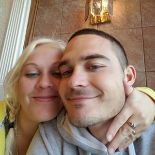 Wendy PierceKnoblauch - Facebook Profile Picture of Wendy PierceKnoblauch (@wendy.pierceknoblauch) on Facebook