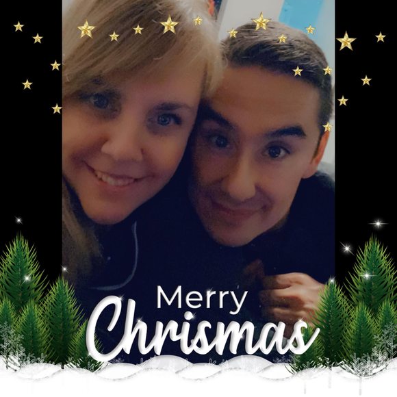 Profile Picture of Shelly Lien (@shellylien) on Poshmark