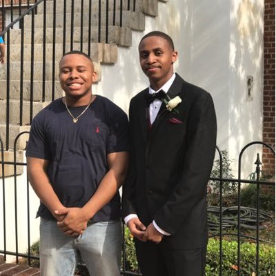 Profile Picture of Vivian Knox (@VivianKnox13) on Twitter