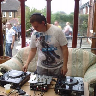 Profile Picture of David Fretwell (@Donny_madster) on Twitter