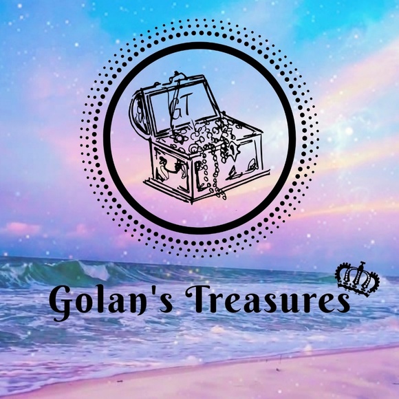 Profile Picture of Golan's Treasures (@golanstreasures) on Poshmark