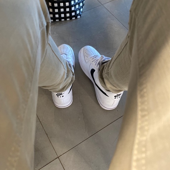 Profile Picture of Anthony Cheeley (@notpulzy) on Poshmark