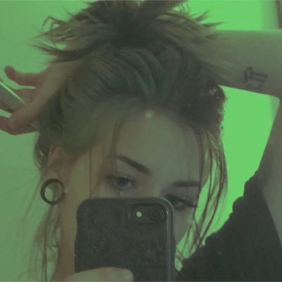 Profile Picture of 𖤐 Hayes 𖤐 (@HaileyTesner) on Twitter