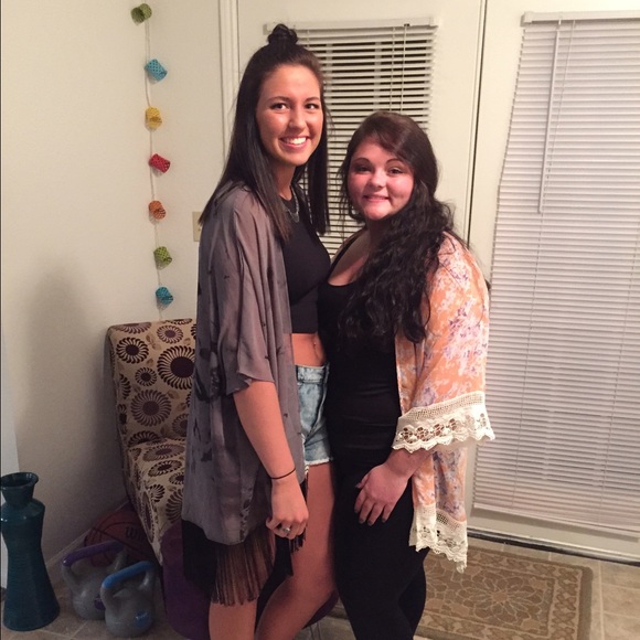 Profile Picture of Chasity Hodge (@chasity07) on Poshmark