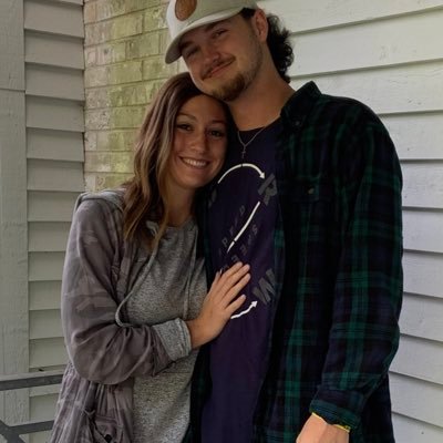 Profile Picture of Kaitlyn Brandt (@brandt_kaitlyn) on Twitter