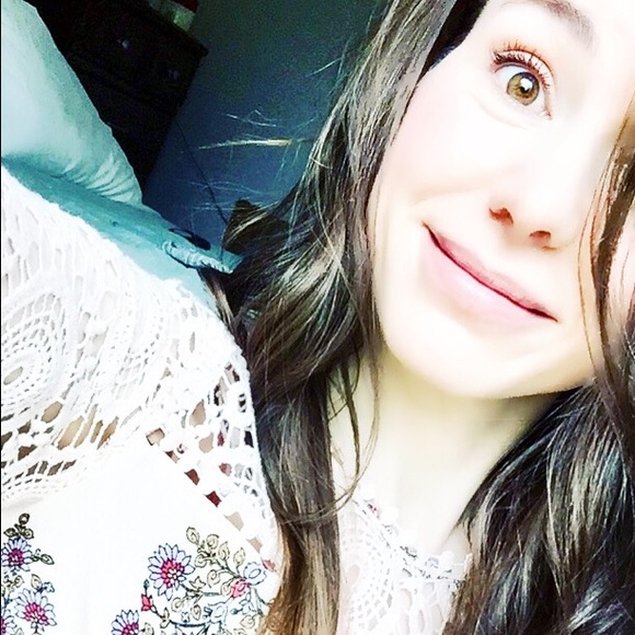 Profile Picture of Jayleen Boyd (@sdesthe13) on Poshmark