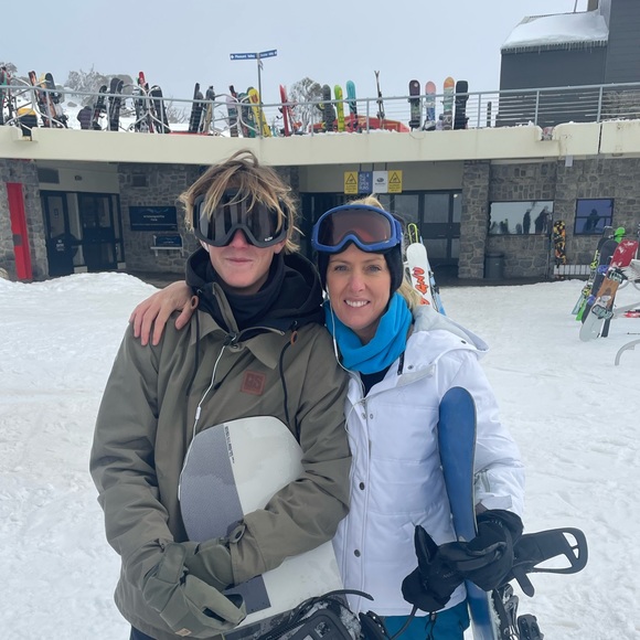 Profile Picture of Raechelle Fahey (@raechellefahey) on Poshmark