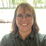 Profile Picture of Kelly Semlear (@kellysemlear) on Instagram