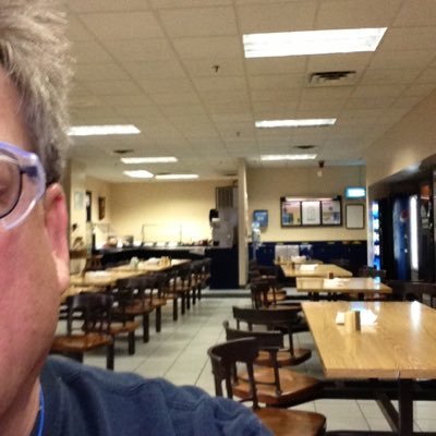 Profile Picture of James R Fontaine (@foxnk8) on Twitter