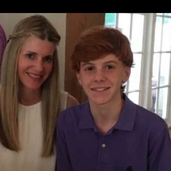 Profile Picture of Cherie Baudier (@cherie8892) on Poshmark