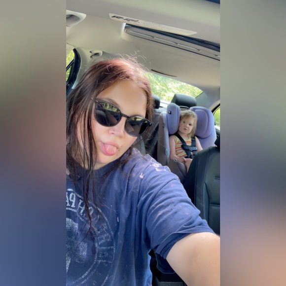 Carlee Coish - Poshmark Profile Picture of Carlee Coish (@carleecoish) on Poshmark