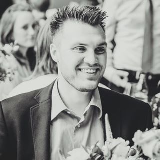 Profile Picture of Aaron Crone (@AaronCrone1987) on Facebook