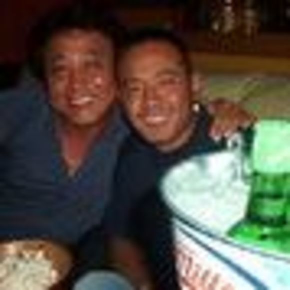 Profile Picture of Kenneth Kim (@kenkim1454) on Poshmark