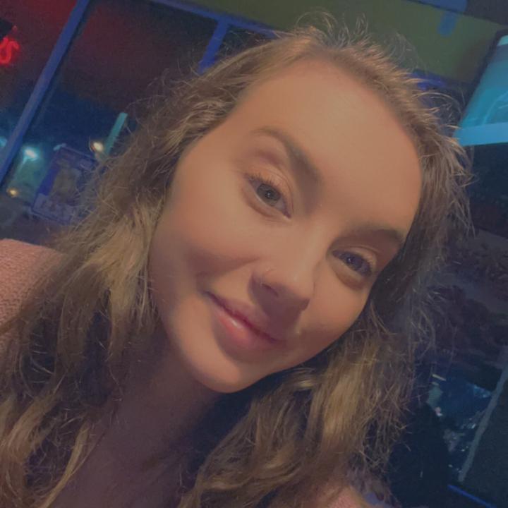 Profile Picture of Erin Phillips (@@erinphillips12) on Tiktok