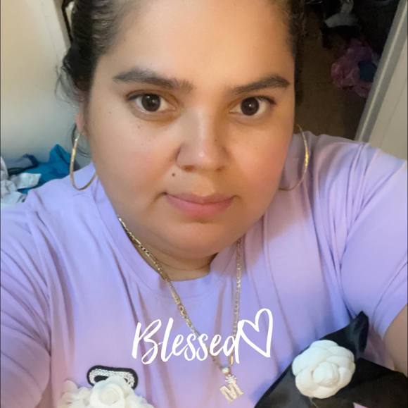 Mayra Galvan - Poshmark Profile Picture of Mayra Galvan (@mayragalvan680) on Poshmark