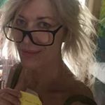 Profile Picture of Robin Burrows (@burrows_robin) on Instagram