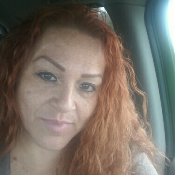 Profile Picture of Yadira Cavazos (@yadyaide) on Poshmark