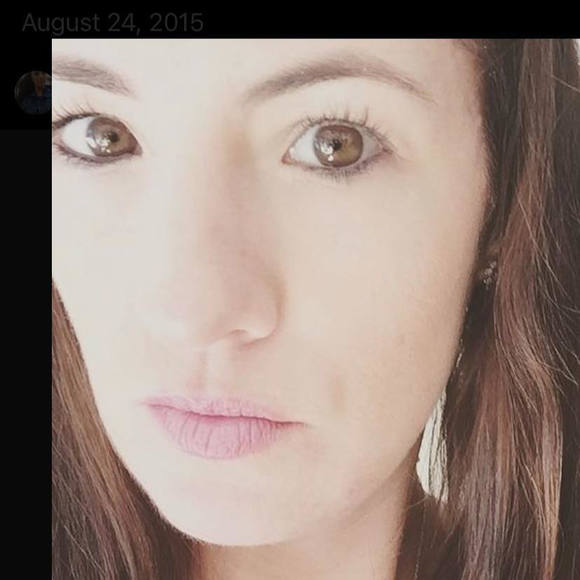 Lori Belotti - Poshmark Profile Picture of Lori Belotti (@lori80) on Poshmark