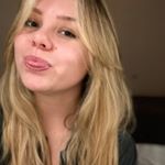 Profile Picture of Jessica Applegate (@appletoodles) on Instagram