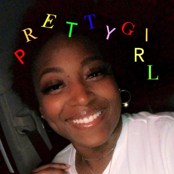 Profile Picture of Alexus Lucas (@alexislucas23) on Poshmark