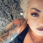 Profile Picture of   Katie Beezy (@beezy828)... (@beezy828) on Tiktok