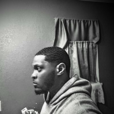Profile Picture of Aarontraylor586@gmail.com (@aarontraylor586) on Twitter