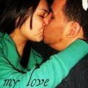 Profile Picture of Emma Betancourt (@emmabtncrt) on Myspace