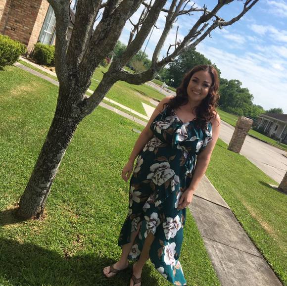 Profile Picture of Michelle Quanstrom (@qshopgirl2) on Poshmark