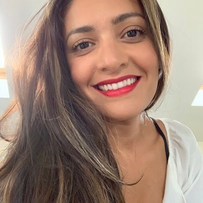Profile Picture of Rachael Kelly (@rachiekel) on Twitter
