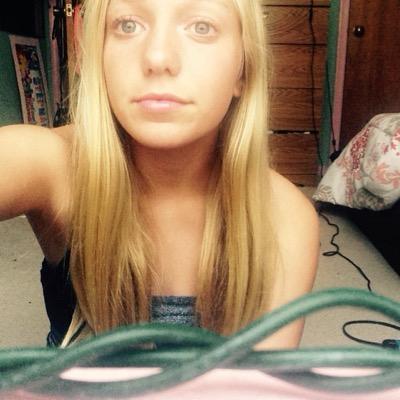 Profile Picture of Stephanie Tobias (@LifeSteph) on Twitter